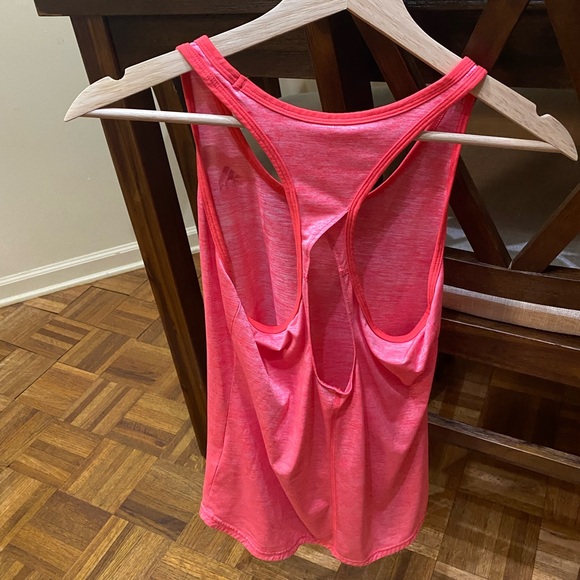 Adidas workout tank - Picture 2 of 4